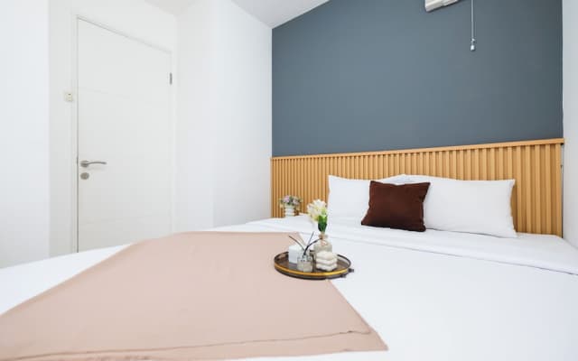 Cozy White 2Br At Bassura City Apartment - photo 3