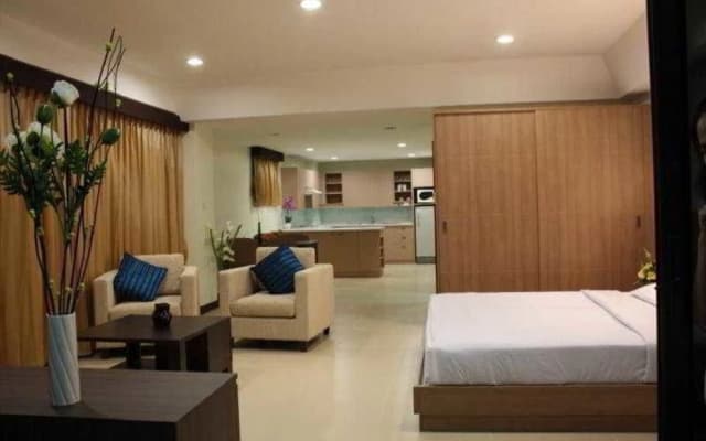 The Pinewood Residences - photo 4