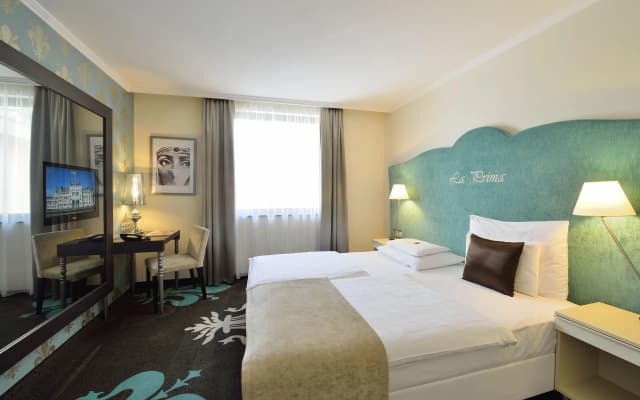 La Prima Fashion Hotel - photo 3