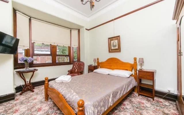 East Sydney Hotel - photo 4
