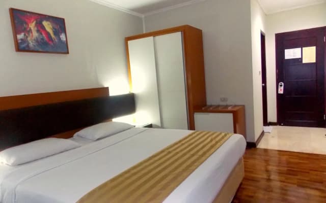 Hotel Mega Proklamasi - photo 3