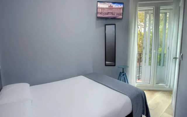 Jvo Hostal Sl - photo 2