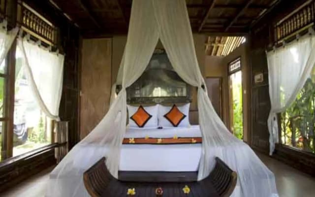 Ubud Hidden Villa - photo 3