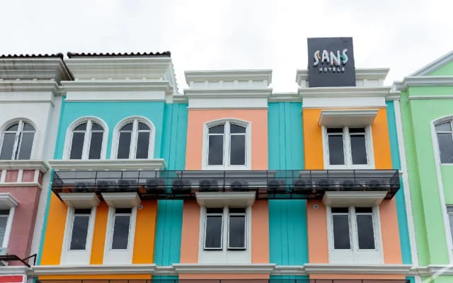 Sans Hotel Kelapa Gading Jakarta - photo 2