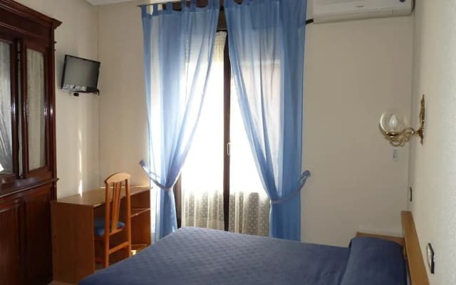 Hostal Fernandez - photo 4