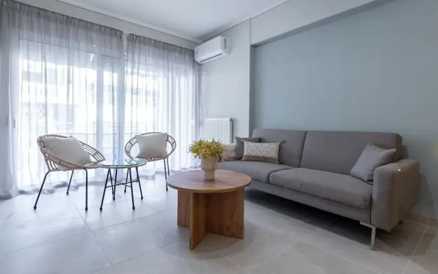 Phaedrus Living Luxury Flat Ampelokipoi - photo 3