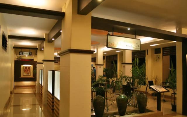 Sakulchai Place Hotel - photo 2