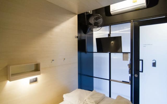 Box Poshtel - photo 3