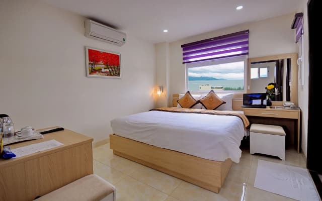 Yellow Sea Hotel - photo 5