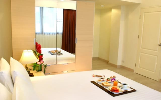 Tarntawan Place Apartments - photo 3