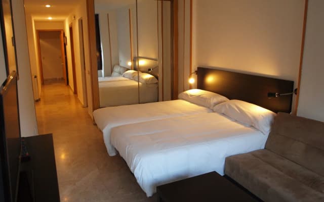 Stylish City Apartamentos - photo 3