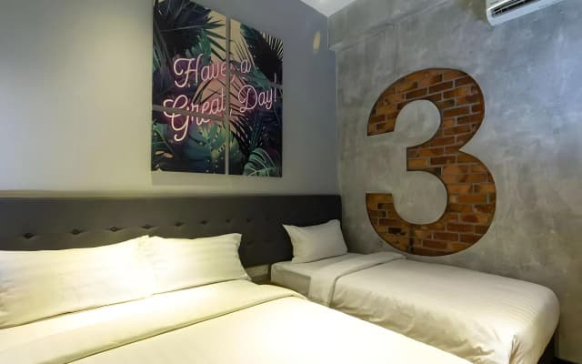 Brown Hotel - photo 4