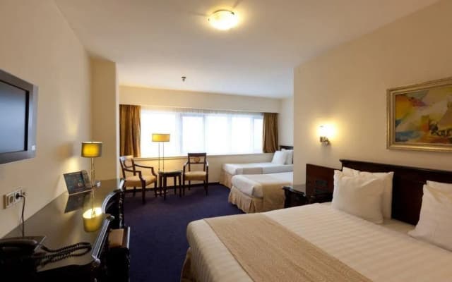 XO Hotels Blue Tower - photo 4