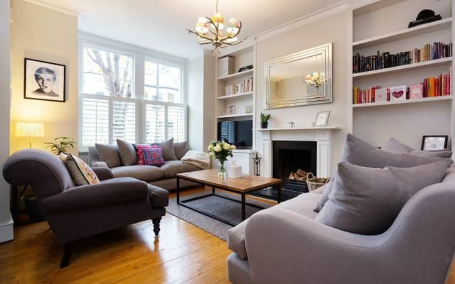 Aslett House - photo 5