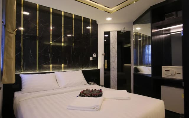 Pratunam Atrium Hotel - photo 5