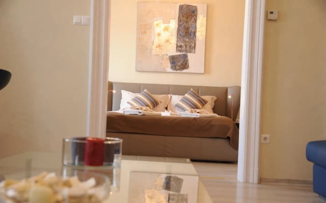 Oktogon Apartment - photo 2
