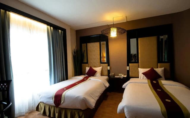 Royal View Resort - photo 5