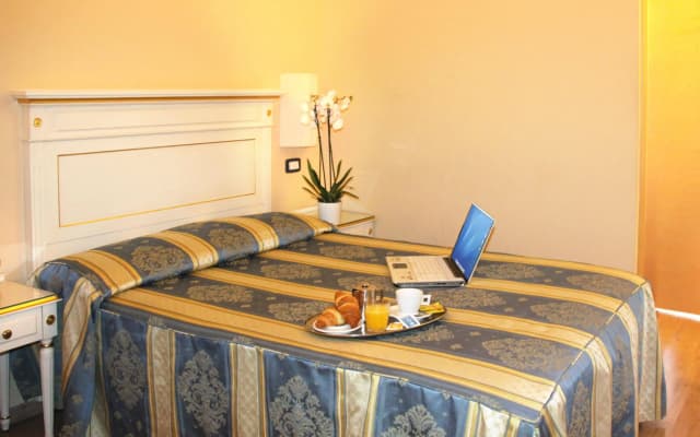 Hotel Regit - photo 3