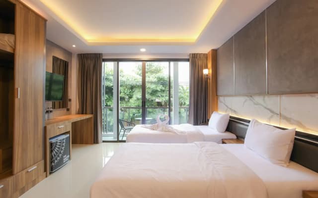 The Mantra Hotel - photo 4