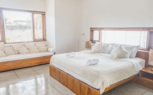 AB Villa & Apartments - photo 5