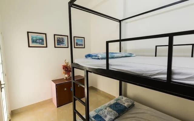 Lien's Beach Hostel - photo 2