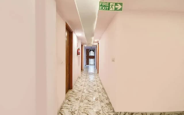 Fabhotel Ak Continental - photo 5