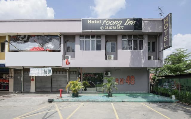 OYO 90294 Foong Inn Dengkil - photo 2