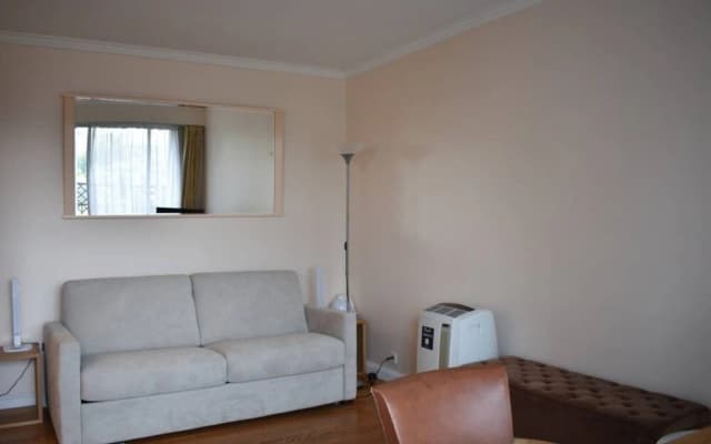 Studio In Paris 16th With Balcony - photo 5