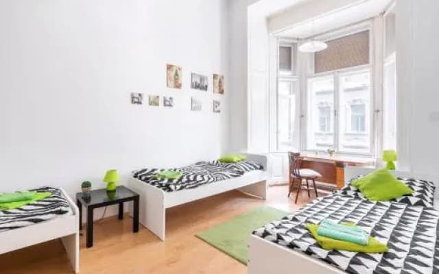 Izabella Home 2 Budapest - photo 5