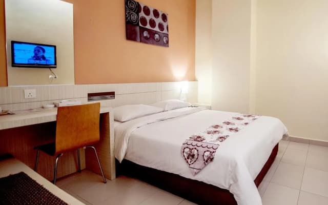 Prime City Hotel Kluang - photo 5