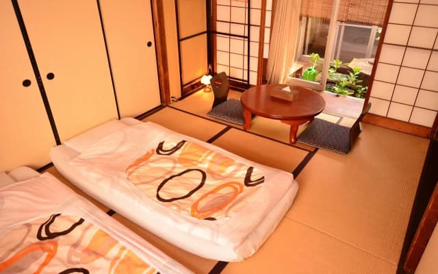 Colours - Hostel - photo 3