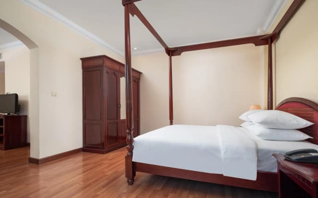 Angkor Holiday Hotel - photo 4
