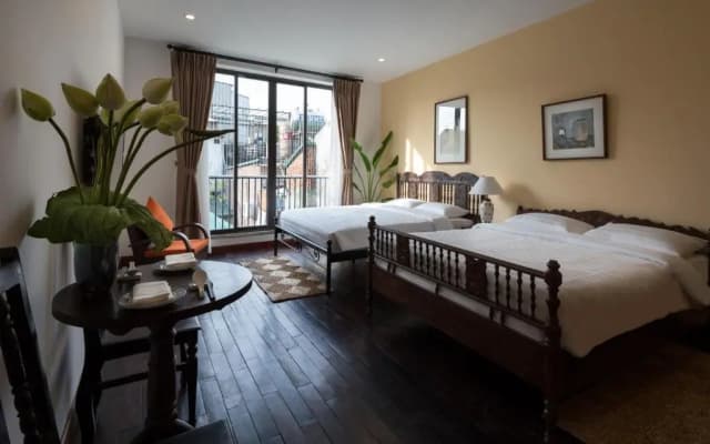 Centraltique Downtown - Bespoke Colonial House Near Hoan Kiem Lake - photo 5