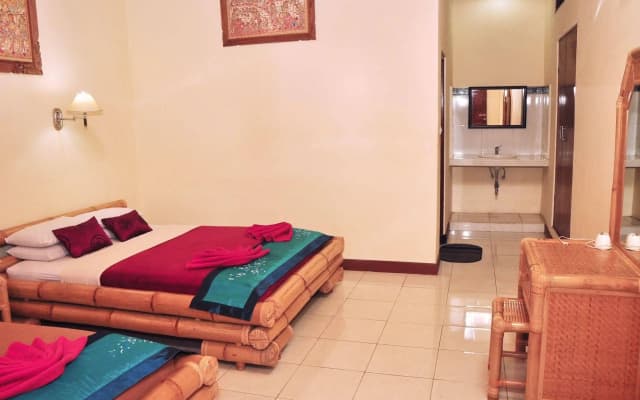 Nick's Homestay - photo 4