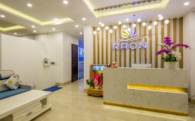 A Danang Beach Hotel - photo 2