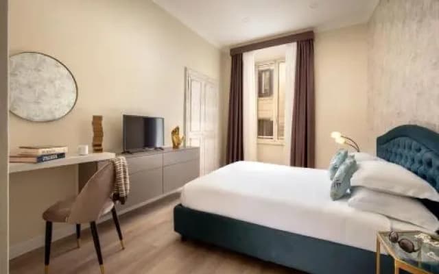 Romantic Loft Spanish Steps - photo 4