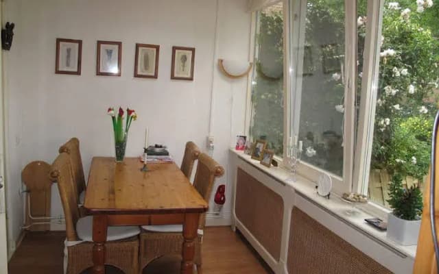 Emily's Elegant B&B - photo 3