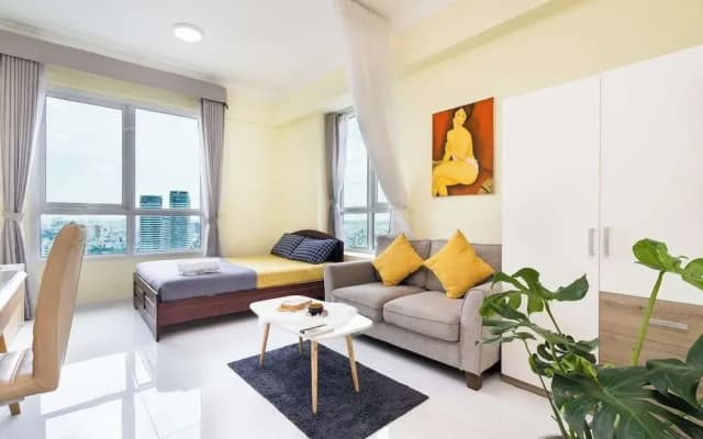 The Manor 2 Apartment - Rooftop Pool - photo 2