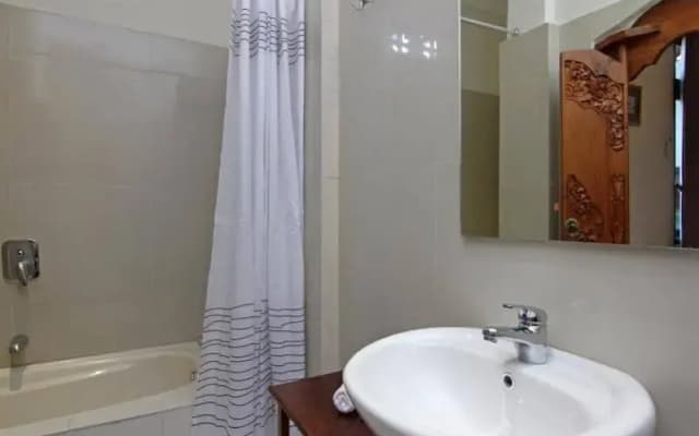 Amaryllis Kedewatan Villa - photo 5