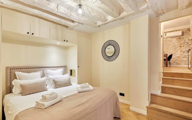 Amazing 3-bedroom Apartment - Center of Paris - photo 4