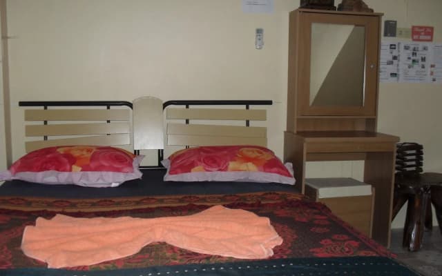 Area 51 Guesthouse - photo 4