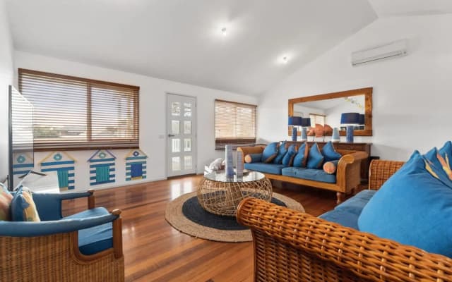 Killarney Cottage - photo 2