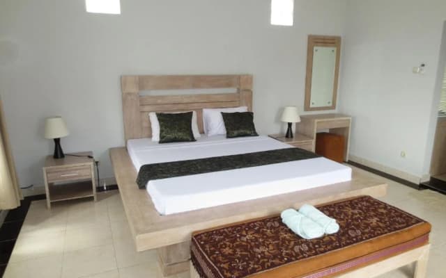 Aya's Lodge - photo 3
