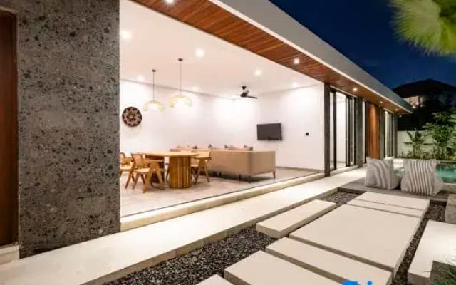 Villa Bowa 2 by BaliSuperHost - photo 2
