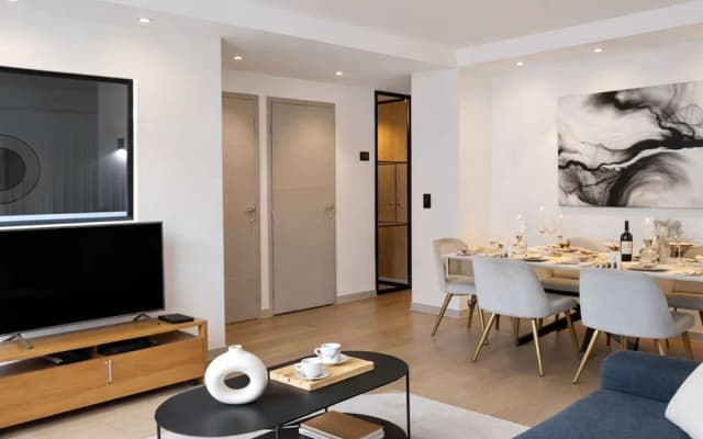 1549 Anjou - photo 3