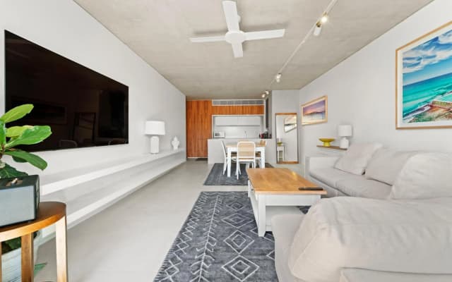 Premium Bondi Beach 2 Bedroom with Beach view and parking - photo 4