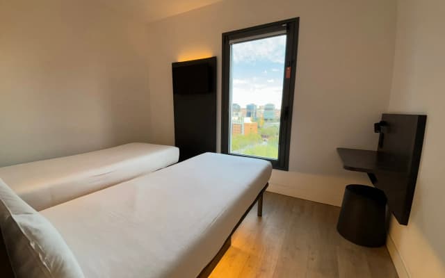 Four Points Flex by Sheraton Madrid Atocha Hotel - photo 4