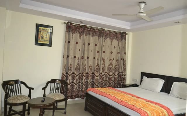 Hotel Apple Villa @ Paharganj - photo 2