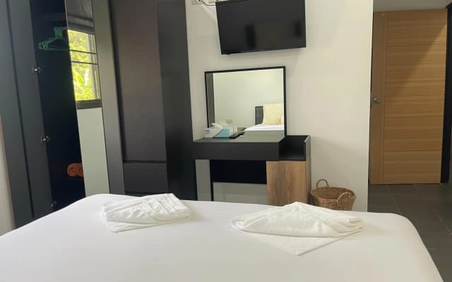 Hotel Lotus Bleu - photo 4
