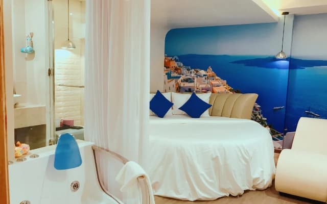 Cupid Hotel - photo 2